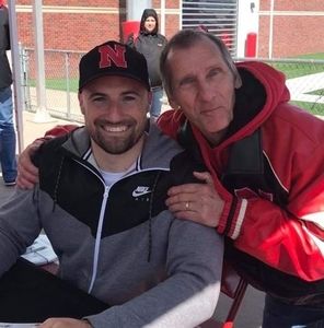 Meet your Posher, Dennis